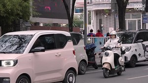 Liuzhou, a small city in southern China’s Guangxi Zhuang Autonomous Region, is perhaps best known for its luosifen, or snail rice noodles. But now, it’s cooking up something new: a booming electric vehicle industry reshaping daily life. Sixth Tone traveled to Liuzhou to understand how this third-tier city became a pioneer of China’s EV boom — and what life is like in a place with one of the nation’s highest electric vehicle adoption rates. Read more: https://ow.ly/1UCv50UHz2R | Sixth Tone