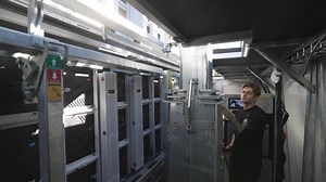 2.8K views · 60 reactions | 헦혁헮헴헲헹헶헻헲: 헕헲혆헼헻헱 헠헼헯헶헹헲 헦혁헮헴헲혀! Think Stageline only makes mobile stages? Think again! We're proud to offer innovative solutions like the ST100 Screen Trailer, featuring a 360° screen rotation that soars 30' above ground. 勞 This robust trailer withstands high winds and boasts a lifespan of over 25 years, just like any other Stageline product.  https://stageline.com/product/st100/ | Stageline | Facebook