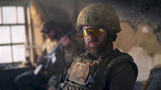 Comparing civilian and intelligence operative gear