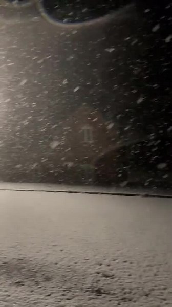 Beautiful Snowfall in the UK