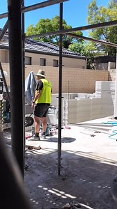 Onsite at Australia’s first 3D concrete printed pool designed by the @tristan_peirce team, printed by @contecaustralia, with architecture by @capa_studio. Keep your eyes out for more progress coming soon. Video @ss.series | Tristan Peirce Landscape Architecture