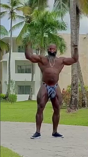 @infinitynokia - Flexing on vacation