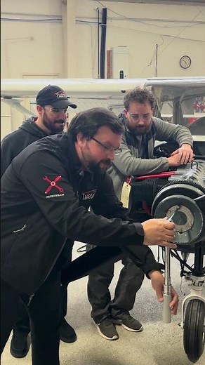 On this episode of National Geographic, Aviation Mechanics learn about a Cessna 152