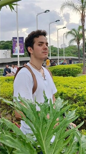 Cosplay of Nathan Drake from Uncharted 🤠🏴‍☠️🔫 #uncharted #nathandrake #playstation #cosplay