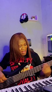139K views · 3.9K reactions | 2 praise basslines "patterns" for every bass player  1, 4, 5 chords Credit to the band  | BassLady | Facebook