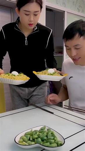 EATING991 (@eating.996)’s videos with original sound - EATING991