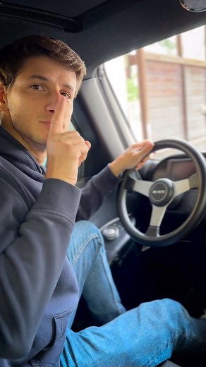 152K views · 896 reactions | Bentley VS Microlino ASMR ⚡️ Who‘s your winner? #microlino #bentley #bentleygirl #ev | Microlino | Facebook