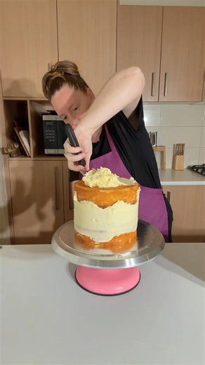 27K views · 330 reactions | Under The Sea Birthday Cake With Fondant Toppers 呂    This one I tried to make colourful and fun. I feel like a few more shells on the base would have been good, but then again I didn’t want to overdo it  What do you all think? #cake #birthdaycake #underthesea #food #cakedecorating | Stacey Bakes Cakes | Facebook