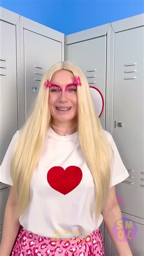 Lipstick Magic: T-Shirt Transformation! 💖✨ #DIYFun