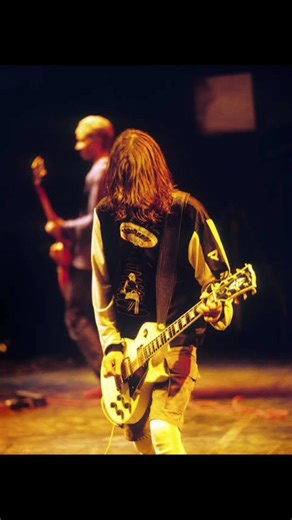 Foo Fighters 94-95 #music #rock #foofighters #postnirvana #post grunge