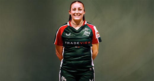 Leicester add Andrews to squad after successful trial period
