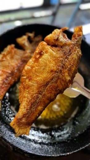 Master the Art of Deep Fried Fish: Crispy Perfection in Just 10 Minutes! #youtubeshorts #shorts