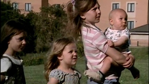 Wasp (2003, Andrea Arnold, 25 mins)