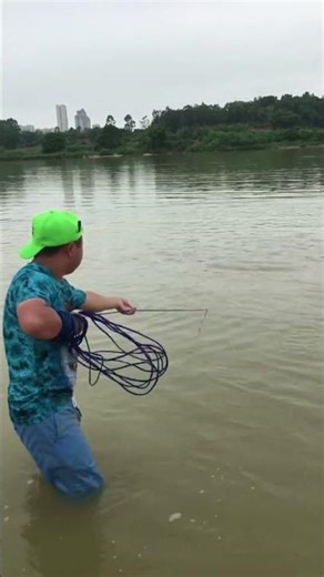 Lover Net Fishing with many fishes