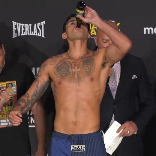 251K views · 1.1K reactions | Ryan Garcia chugs from a bottle while on the weigh-in scale  | MMA Fighting | Facebook
