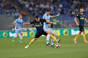 Agent has update on player’s future amid Everton speculation