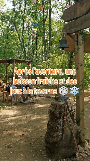 Après l'aventure immersive de la forêt mystérieuse venez à la taverne...🍺 Une boisson fraîche, une glace🍨 et des jeux🎲 Venez passer un moment de fantaisie et de magie à l'ombre des arbres. #famille #natiseniseg #esle #perigordnoir #aventure #artisanal #saintgenies #laforetmysterieuse | La Forêt Mystérieuse