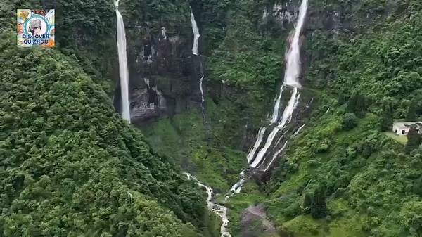 Guizhou Waterfall Tour⑨ | Diaoshuiyan Waterfall Go for a wild ride to Nayong, Bijie to see stunning Diaoshuiyan Waterfalls cascading from the cliffs! Escape the city and immerse yourself in such breathtaking views! #Bijie #waterfall 📷:Yang2 | Discover Guizhou