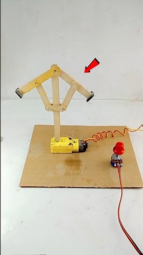 Centripetal force demo model science project