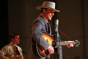 Watch: Tom Hiddleston Sings as Hank Williams in ‘I Saw the Light’ TIFF Clip