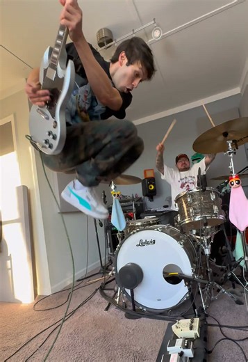 New Year’s Resolution: Embrace Alternative Rock Music