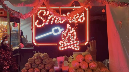 ✨ Zoo Lights is glowing brighter than ever and there’s still time to visit! ✨ As you plan your holiday outings, make Denver’s favorite tradition part of the celebration. This year’s Zoo Lights brings fun new flavors to the German Village Lounge featuring festive food options you won’t find during the day. Be sure to also keep an eye out for the brand-new photo ops from Santa’s sleigh and angel wings and the new immersive moments throughout Primate Panorama, Tropical Discovery, and beyond. We’re 