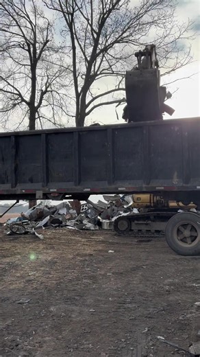 Add to your bankroll when you bring your Metal to Metal Man and get more for your Metal