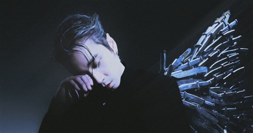 Karik ra mắt album kép 421