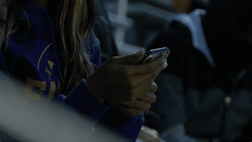 Parents in Rochester react to state's push to ban cell phones in schools