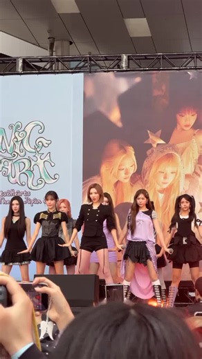 ICONIC HEART CARMEN FANCAM FULL VER ©carmenitakawaii sound delay?sound ori nya kena mute😭 #HEARTS2HEARTS #CARMEN #ICONICHEART #carmenfancam #S2U #카르멘 #ssicaruby_ #fyp