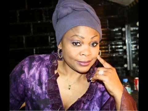 Annie Anzouer: OUBLIE Mon passe'