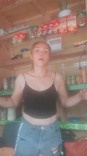 ako ang piliin mo simple lang ako hindi ako mahirap mahalin