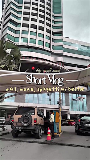 Aesthetic Mall Vlog with My Bestie