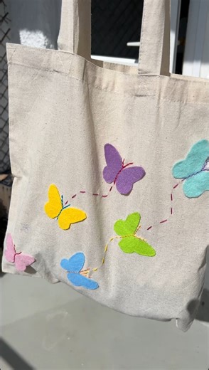 Create a unique butterfly canvas tote bag with Hobbycraft Artisan @irenedsacrafts simple step-by-step guide! 🦋🌈 Shop everything you need at Hobbycraft: https://bit.ly/3WbOiWu 🎨🛍️ #Hobbycraft #MakeWithHobbycraft #Crafting #CraftProjects | Hobbycraft