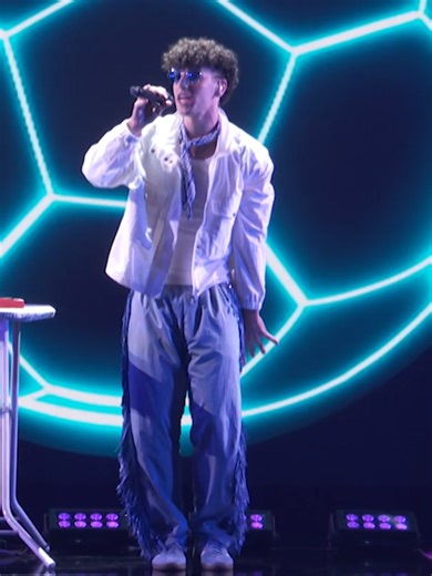 Micah Palace: A Showstopping Performance on AGT