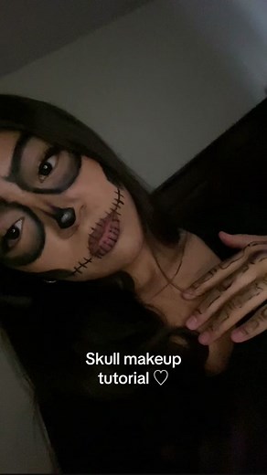 Skull makeup look ♡ #fyp #makeuptutorial #skull #skullmakeup #viral #makeup @DUcare beauty #ducarebrushes #Ducare
