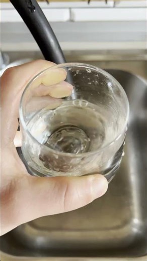 Stop making this mistake when filling a glass.