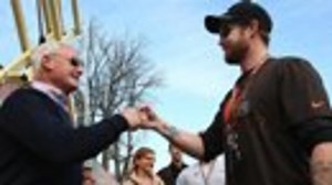 Browns honoring Wounded Warrior Bruce Barnes