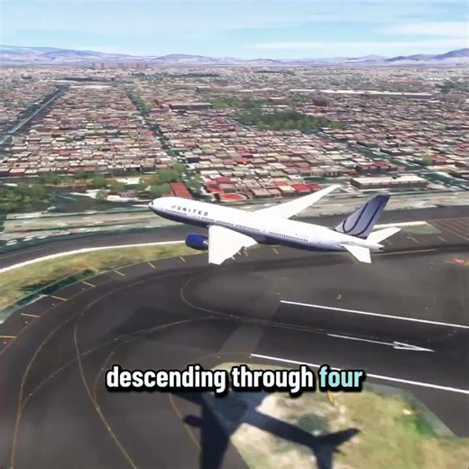 Precision approach: Watching traffic from the south #flightsim #aviation #simulation