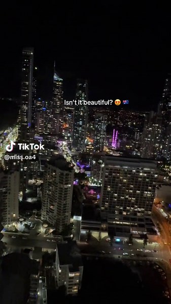 Exploring Gold Coast Australia: A Colorful Nightlife Experience