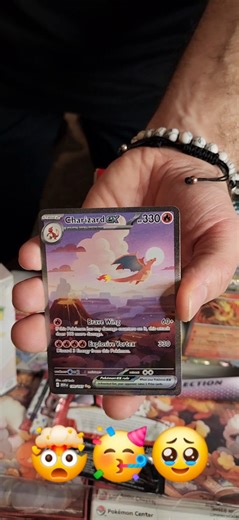I'm a believer 🔥🤯#Charizard #151 #scarletandviloet #pokemon #packopenning