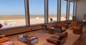 Salas VIP em aeroportos: como funcionam, o que oferecem e como ter acesso grátis