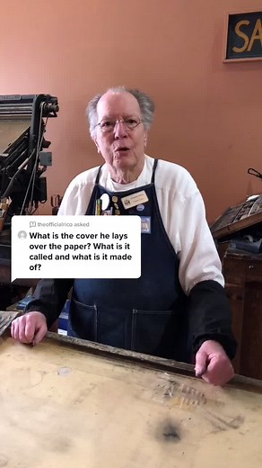 Answer to @theofficialrico Howard explains the padding he uses while printing on the hand press #sachistorymuseum #printingpress #learnontiktok #print