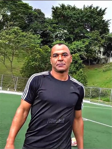 Cafu Still Has the Magic! 🤯