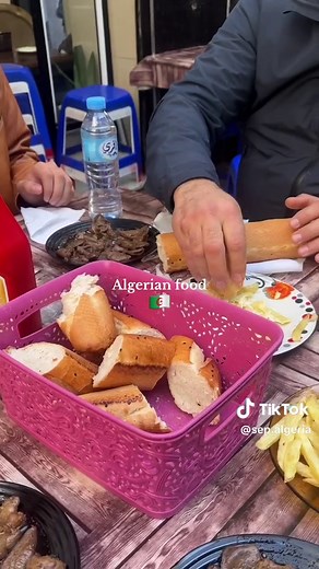 Exploring the Authentic Flavors of Algerian Traditional Dishes