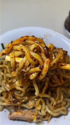 DELICIOUS NOODLES IN BALI