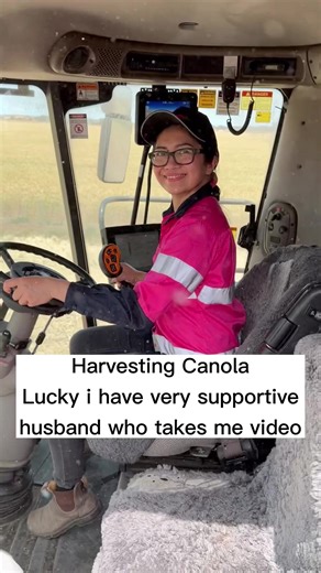 Harvesting Canola #ProudFarmer #farmlife #harvest #canola | Farm Life in Australia “Dai Meraflor”