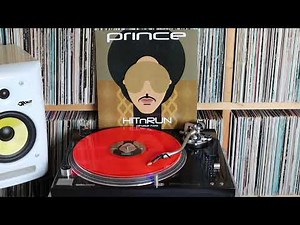 Prince - Hit n Run (Phase Two) (2016) - B2 - Stare