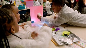 Welcome to Super Science Friday, where hands-on activities, dances, and lab coats make for deeper science understanding and improved school attendance. | Edutopia