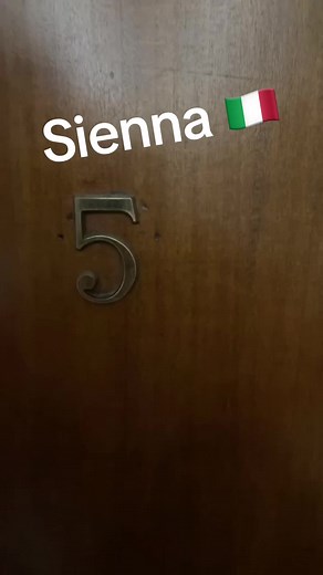 Sienna Italia #hotel #hotellife #hotelroom #italia #italy